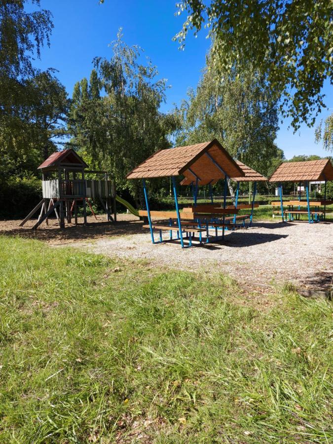Tulipan Bungalow Camping Resort Gyenesdiás Extérieur photo