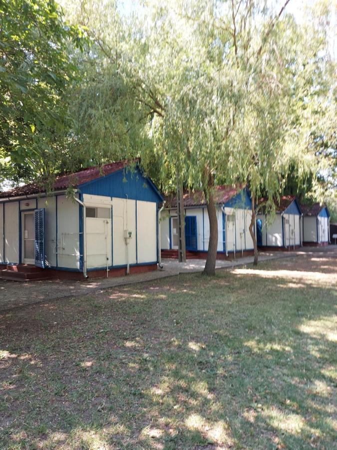 Tulipan Bungalow Camping Resort Gyenesdiás Extérieur photo